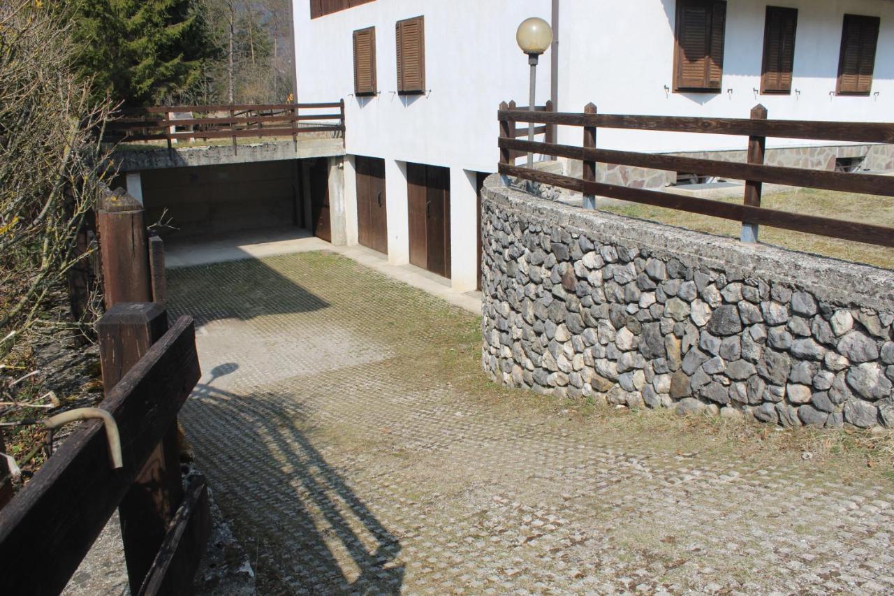 Casa Pineta Apartment *